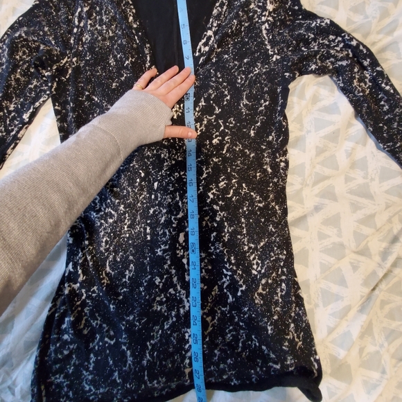 Enza Costa Textured cashmere shirt - Picture 5 of 6